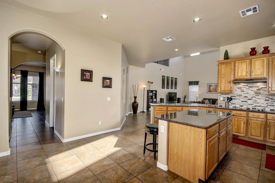 948 E Benrich Dr, Gilbert, AZ 85295 photo 9