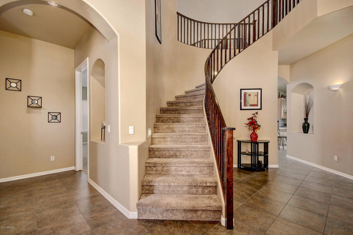948 E Benrich Dr, Gilbert, AZ 85295 photo 3