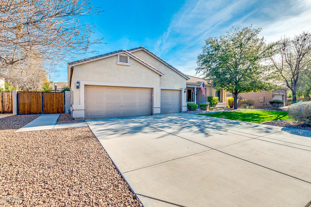 2935 S Palm St, Gilbert, AZ 85295 photo 3