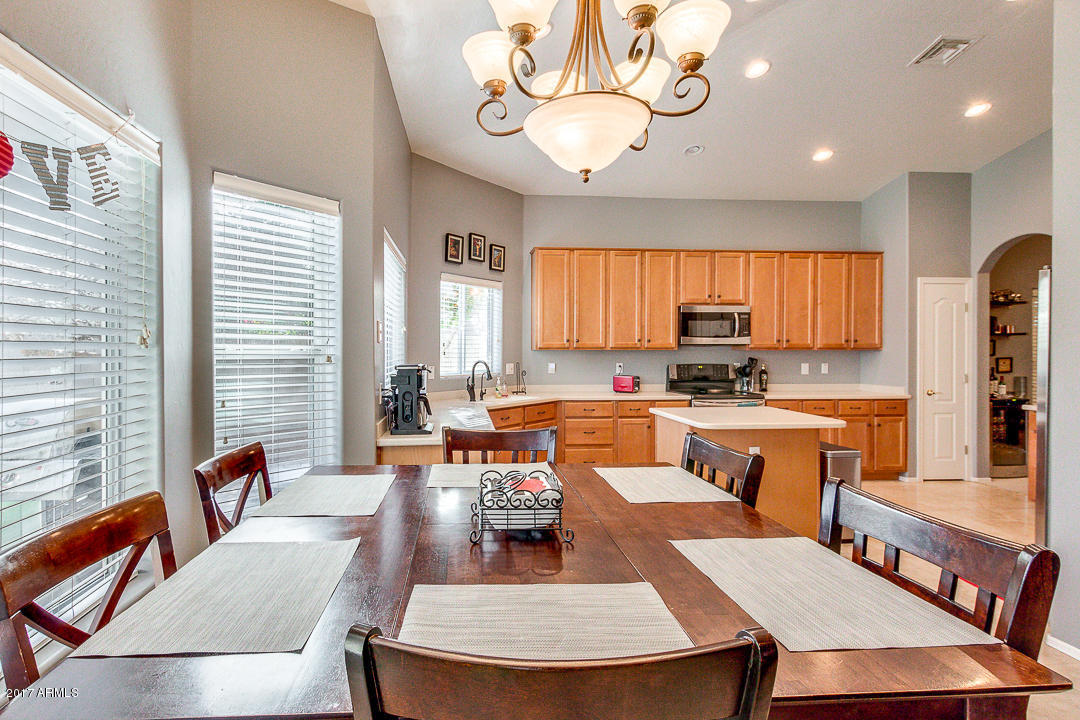 2935 S Palm St, Gilbert, AZ 85295 photo 10