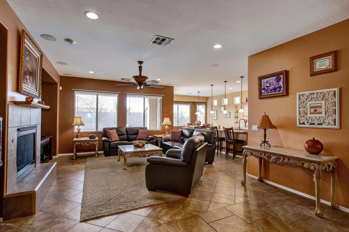 11419 E Sebring Cir, Mesa, AZ 85212 photo 4