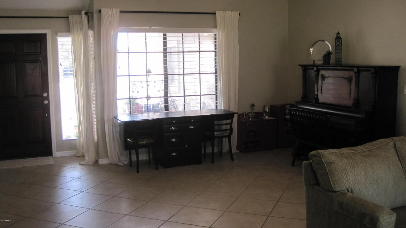 6714 E Ivyglen St, Mesa, AZ 85205 photo 9