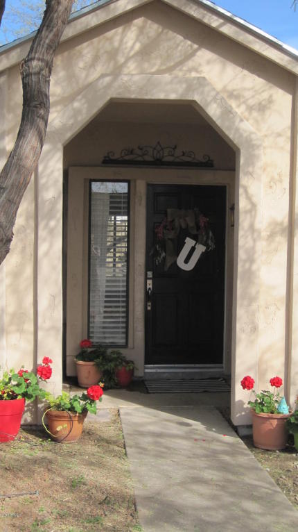 6714 E Ivyglen St, Mesa, AZ 85205 photo 2