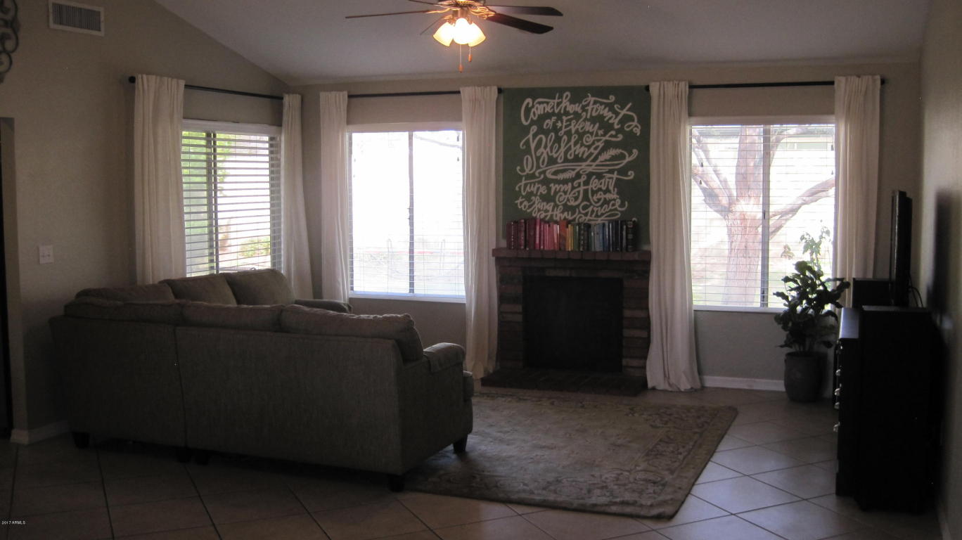 6714 E Ivyglen St, Mesa, AZ 85205 photo 5