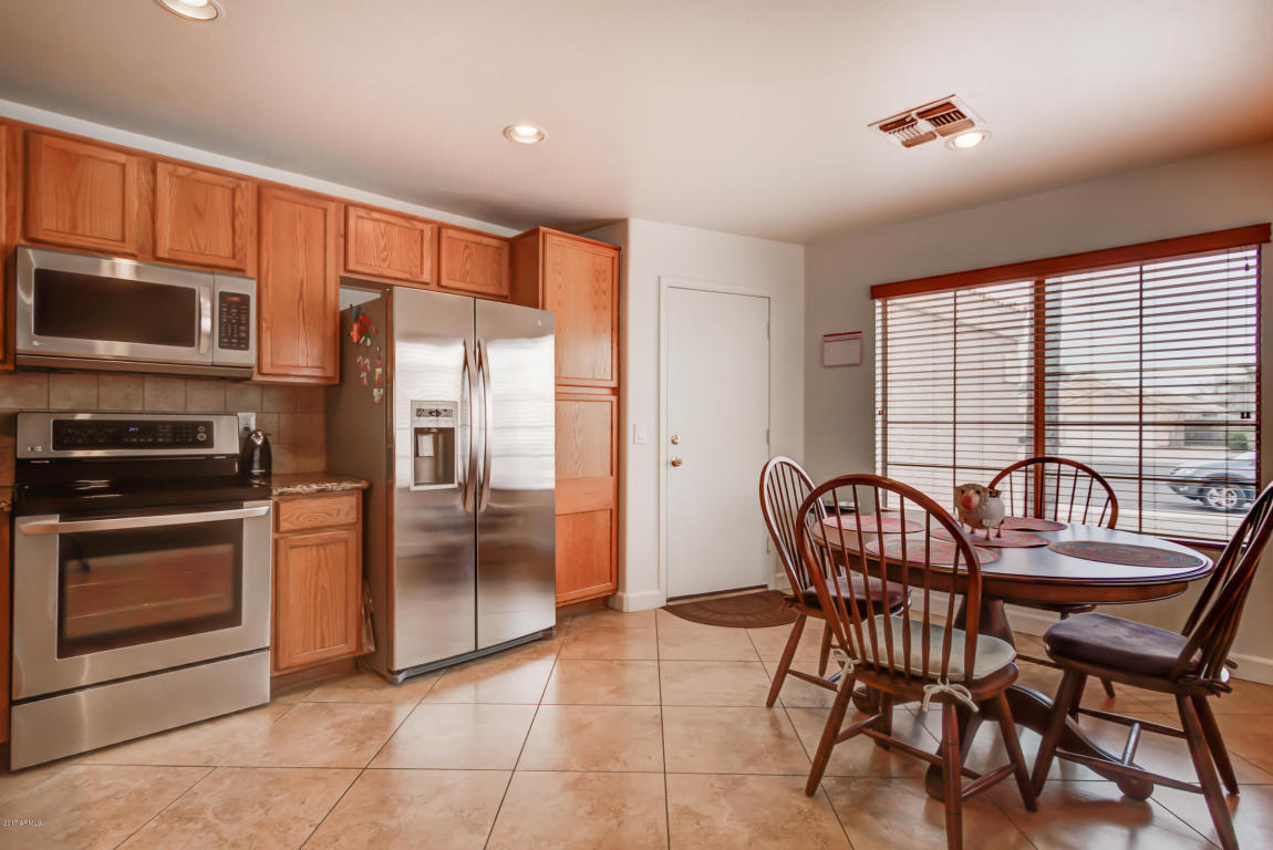 1697 E Horseshoe Ave, Gilbert, AZ 85296 photo 12