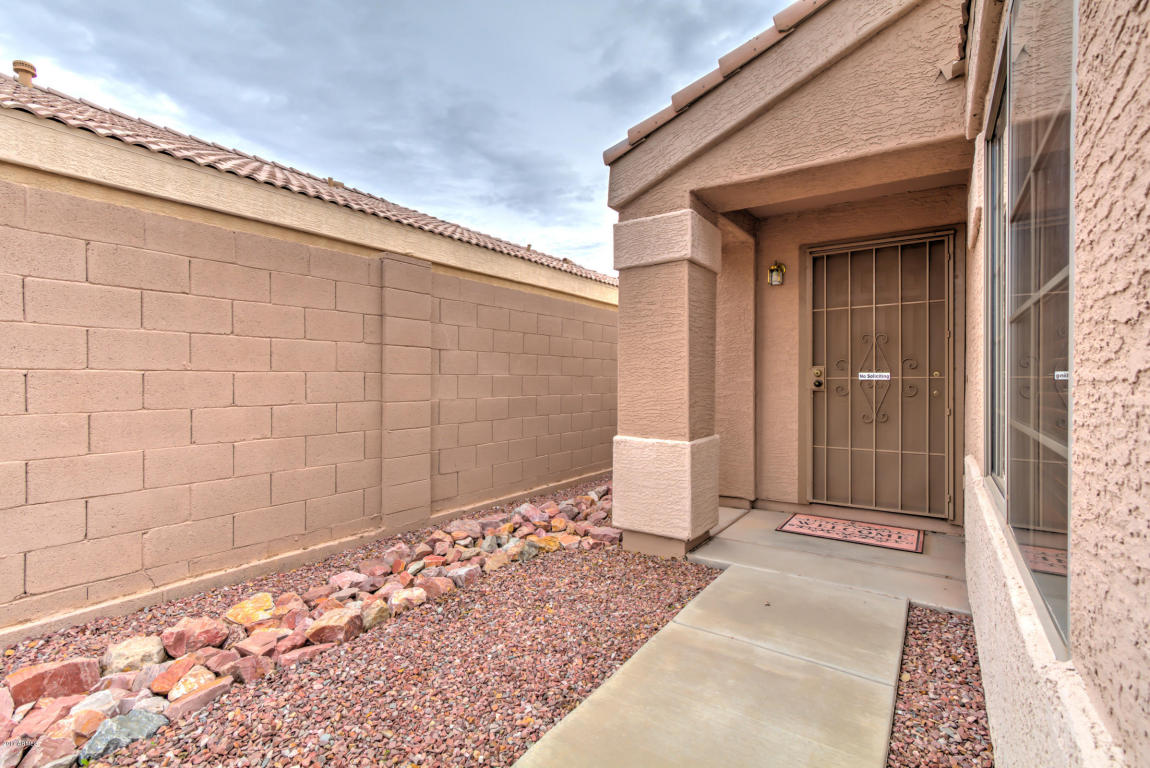 1697 E Horseshoe Ave, Gilbert, AZ 85296 photo 8