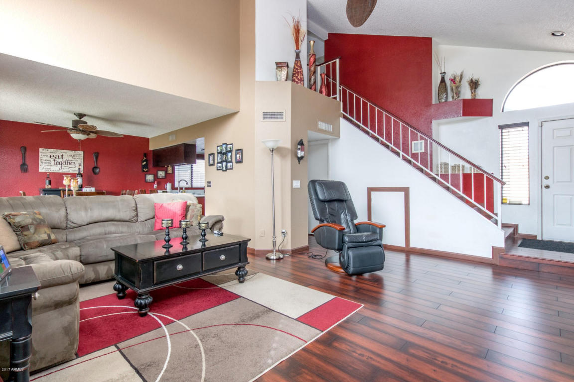805 E Sack Dr, Phoenix, AZ 85024 photo 4