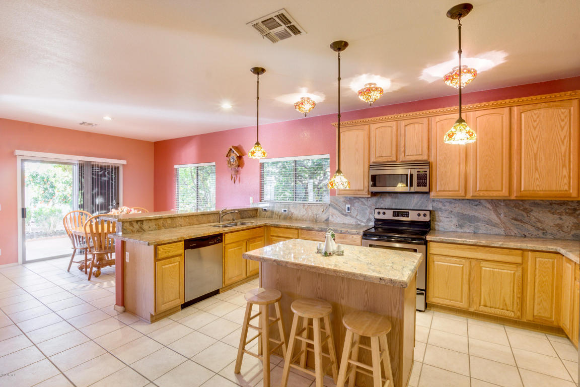 2951 E Sherri Ct, Gilbert, AZ 85296 photo 10