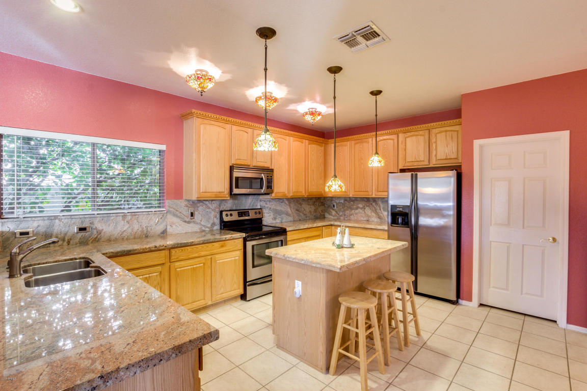2951 E Sherri Ct, Gilbert, AZ 85296 photo 11