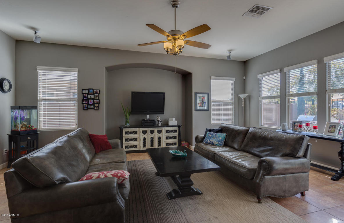 2678 S Stuart Ave, Gilbert, AZ 85295 photo 18