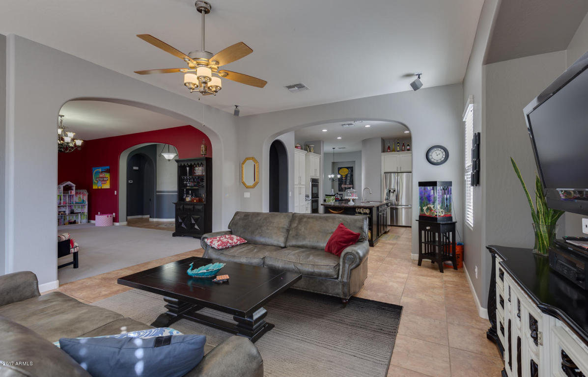 2678 S Stuart Ave, Gilbert, AZ 85295 photo 17