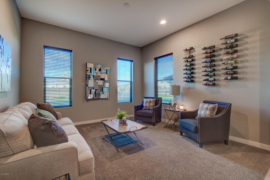 1005 E Hampton Ln, Gilbert, AZ 85295 photo 9