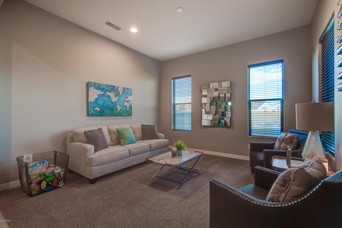 1005 E Hampton Ln, Gilbert, AZ 85295 photo 10