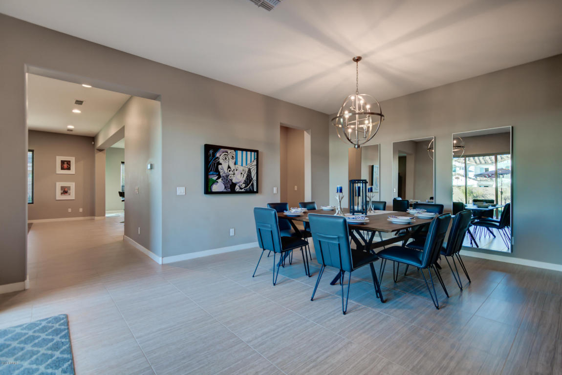 1005 E Hampton Ln, Gilbert, AZ 85295 photo 11