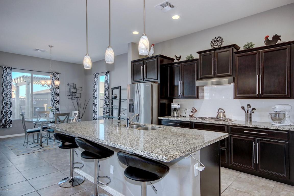 3596 E Chestnut Ln, Gilbert, AZ 85298 photo 12