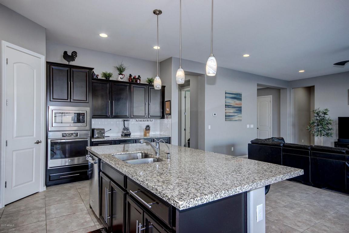 3596 E Chestnut Ln, Gilbert, AZ 85298 photo 13