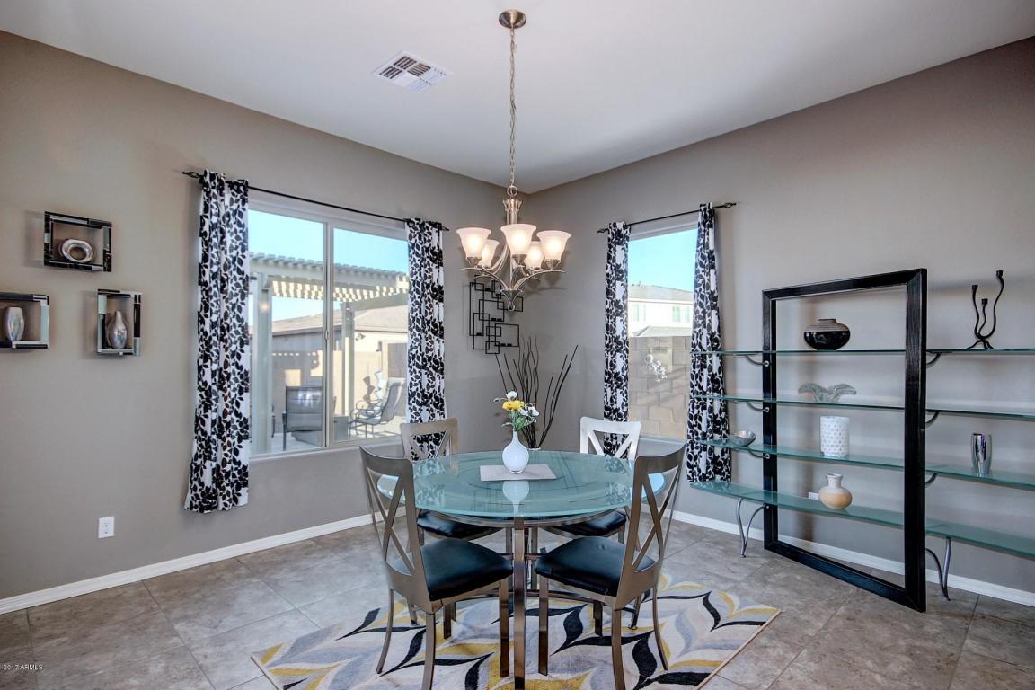 3596 E Chestnut Ln, Gilbert, AZ 85298 photo 10