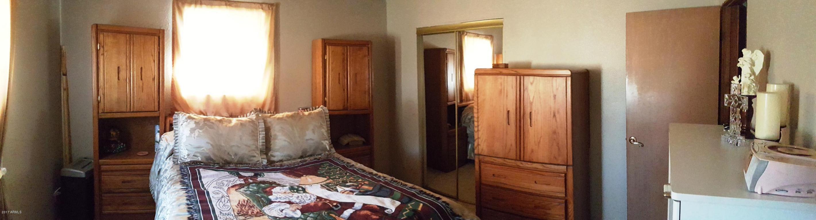 239 W Carson Rd, Phoenix, AZ 85041 photo 14