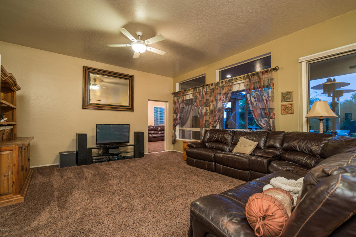6936 E Saddleback Cir, Mesa, AZ 85207 photo 2