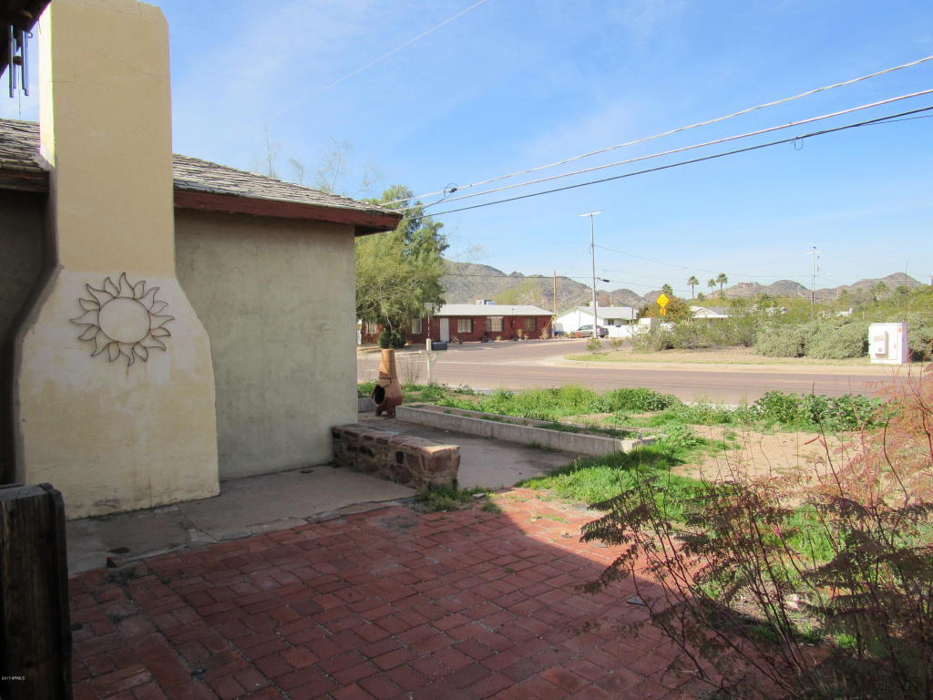 1401 E Hatcher Rd, Phoenix, AZ 85020 photo 2