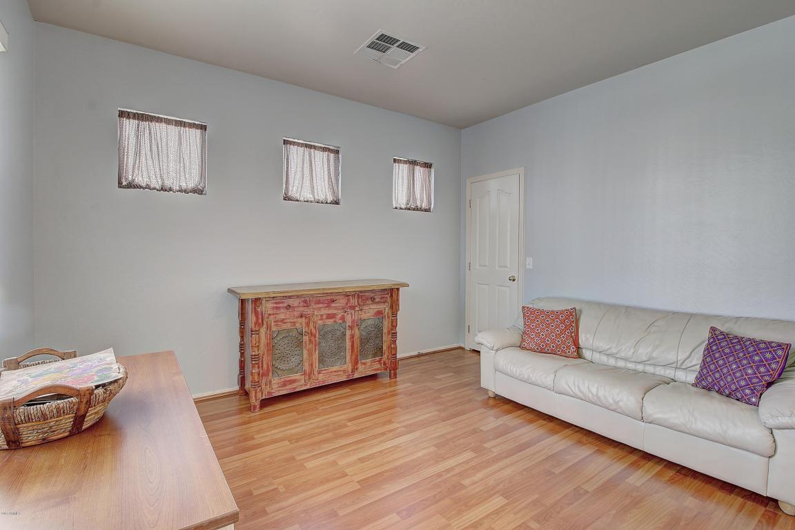 3909 W Darrow St, Phoenix, AZ 85041 photo 9