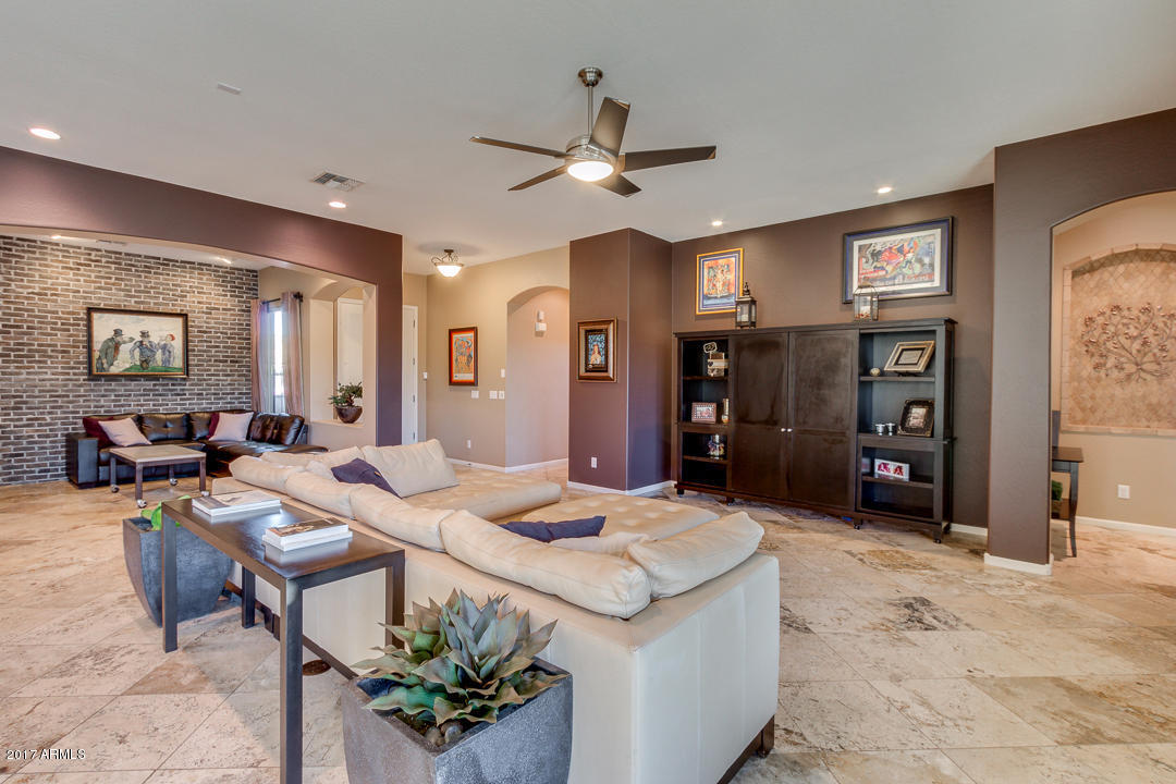 4239 E Dubois Ct, Gilbert, AZ 85298 photo 12