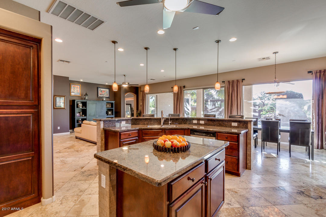 4239 E Dubois Ct, Gilbert, AZ 85298 photo 17