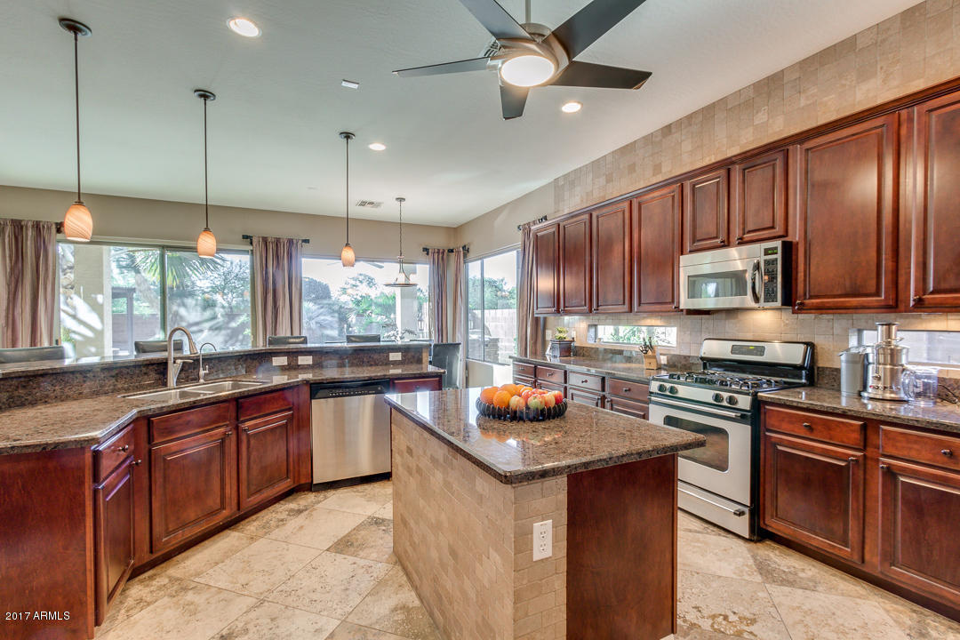 4239 E Dubois Ct, Gilbert, AZ 85298 photo 18