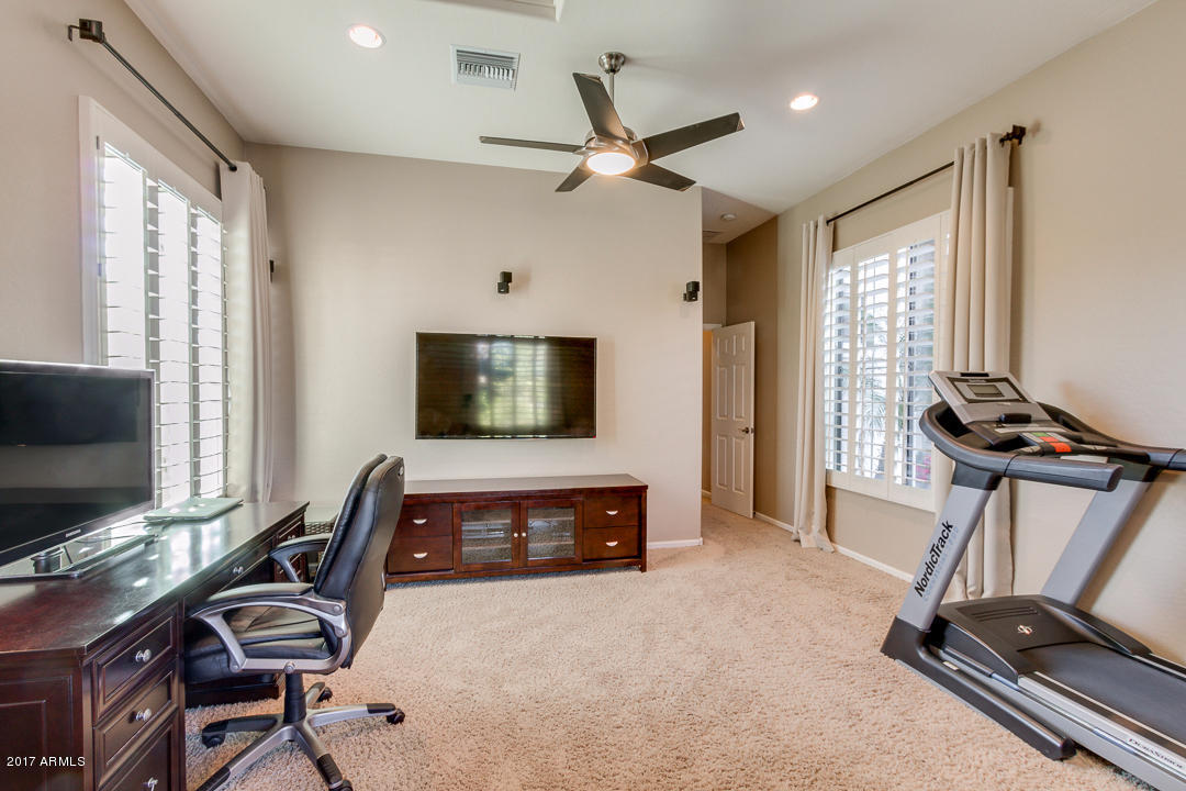 4239 E Dubois Ct, Gilbert, AZ 85298 photo 35