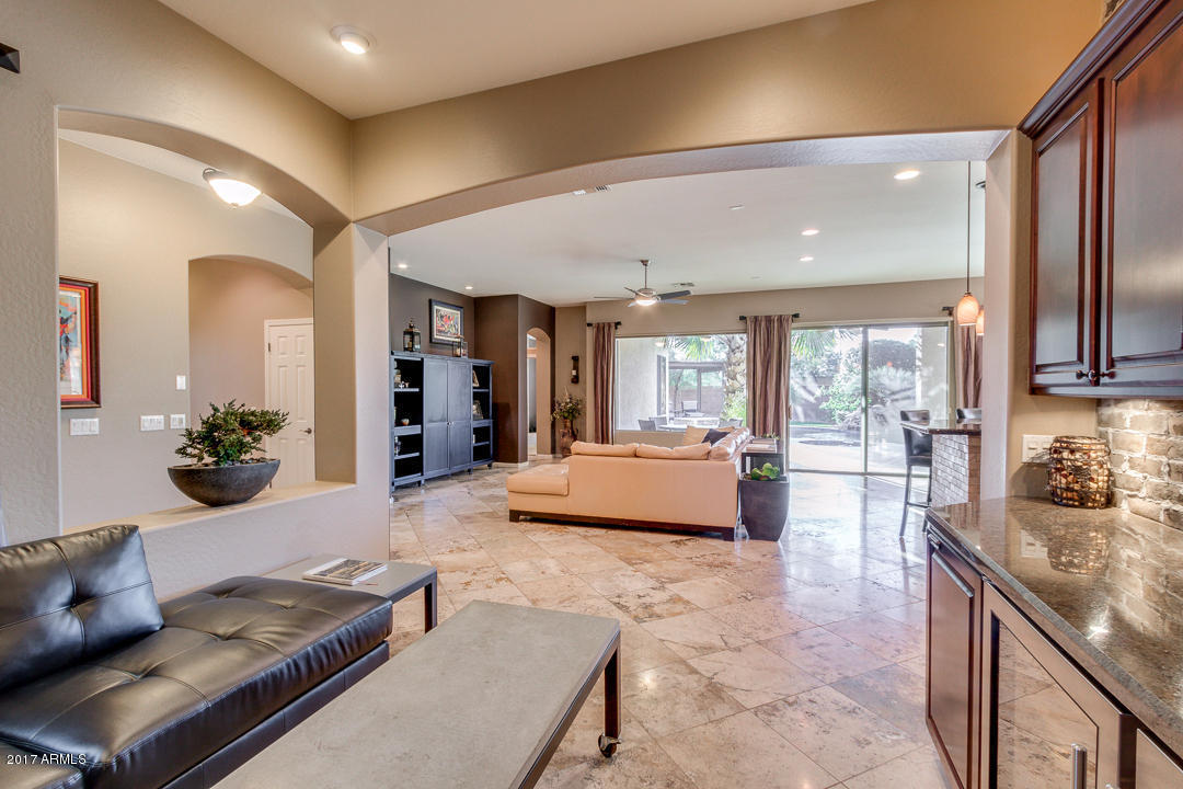 4239 E Dubois Ct, Gilbert, AZ 85298 photo 8