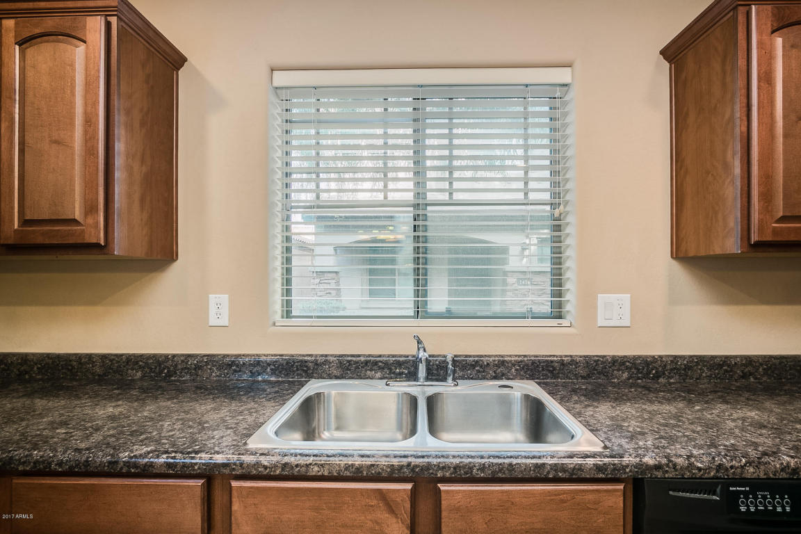 2462 E Boston St, Gilbert, AZ 85295 photo 9