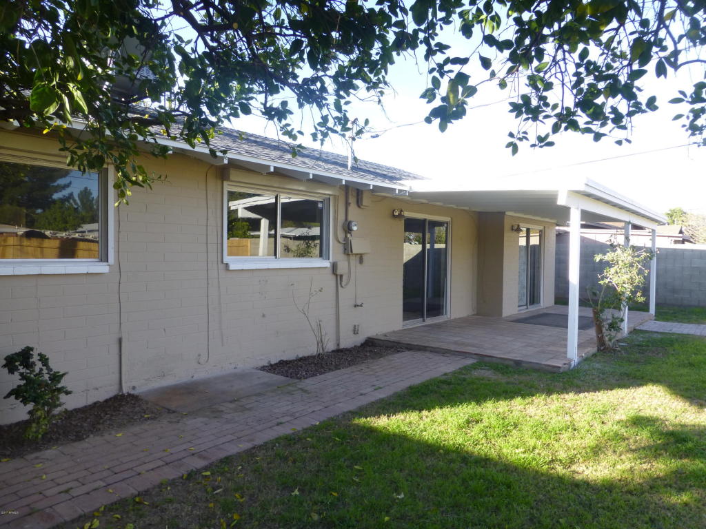 1706 W Mitchell Dr, Phoenix, AZ 85015 photo 8