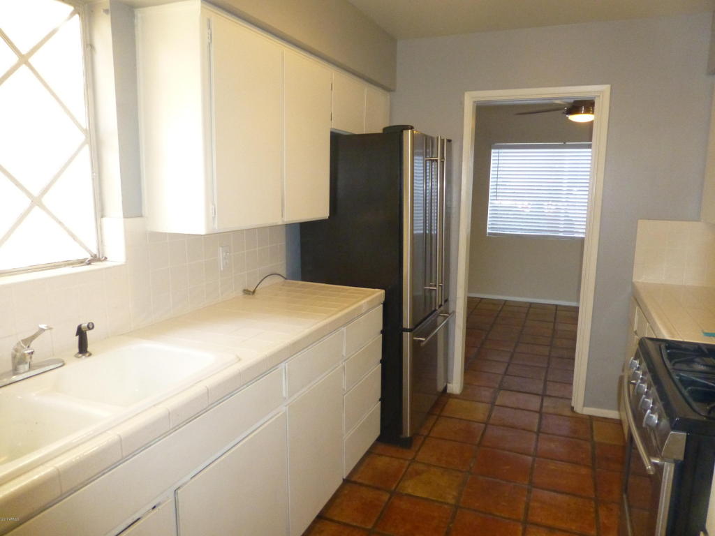 1706 W Mitchell Dr, Phoenix, AZ 85015 photo 5