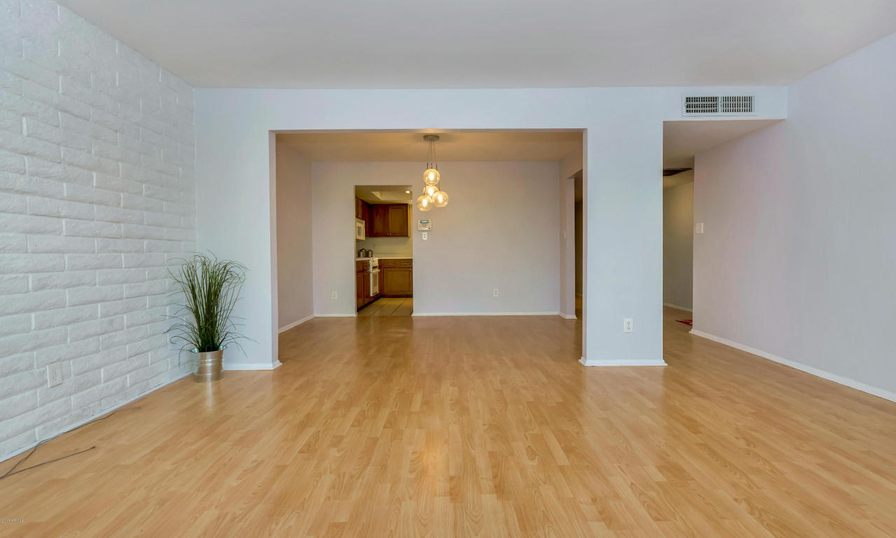 932 E Missouri Ave, Phoenix, AZ 85014 photo 5