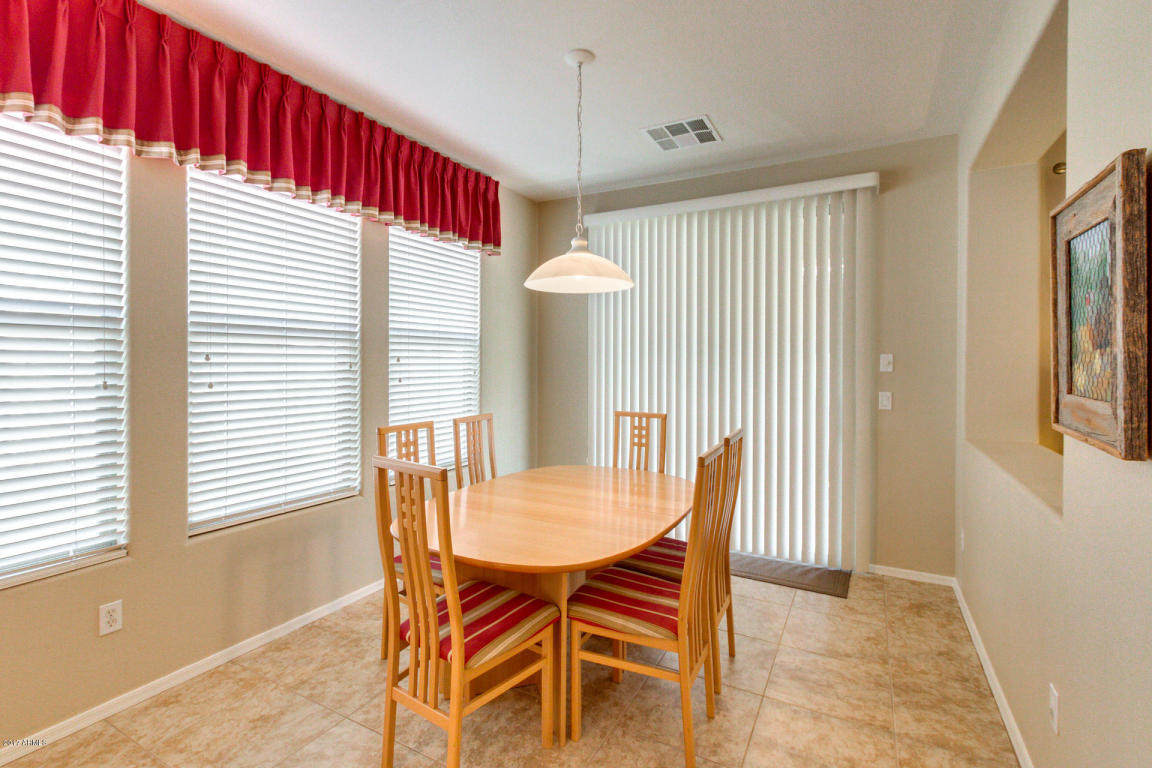 3920 E Geronimo St, Gilbert, AZ 85297 photo 5