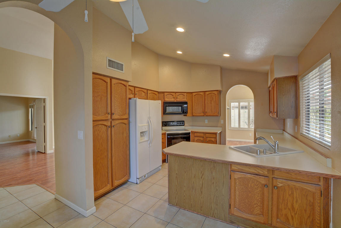 21 E Dawn Dr, Tempe, AZ 85284 photo 6
