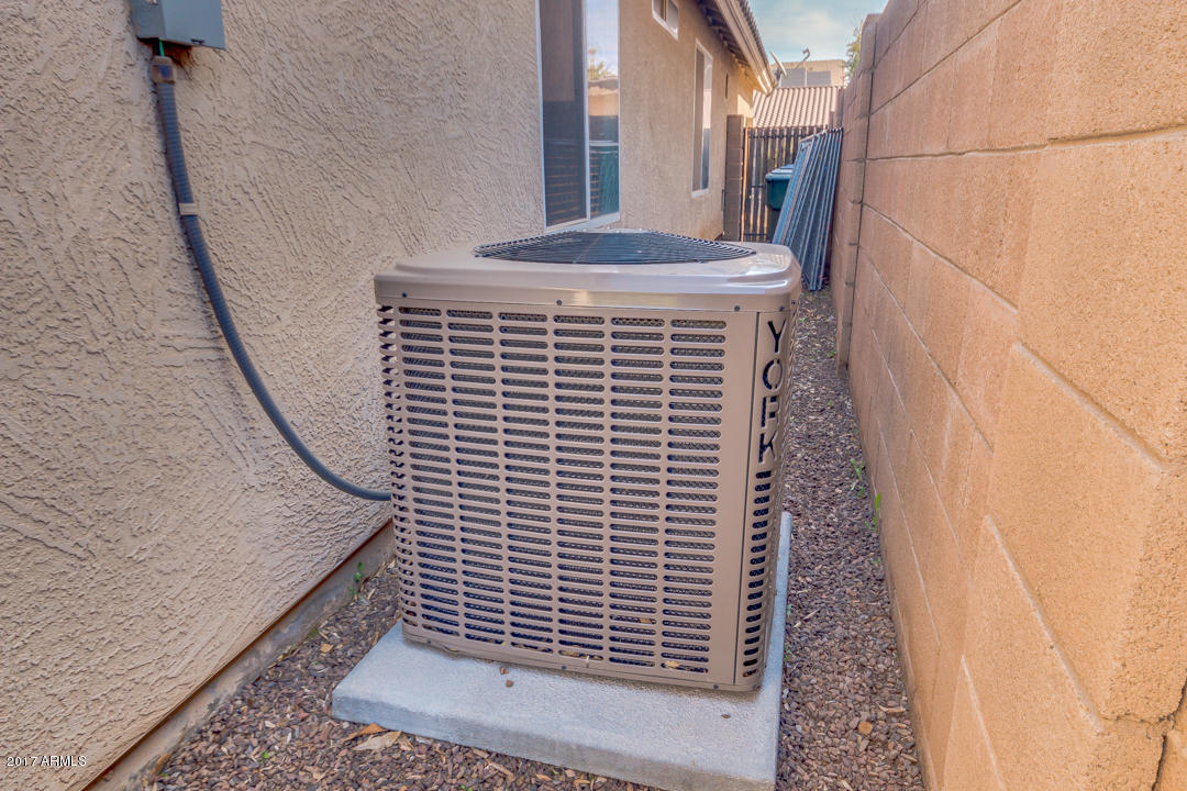 2506 S 66th Dr, Phoenix, AZ 85043 photo 28