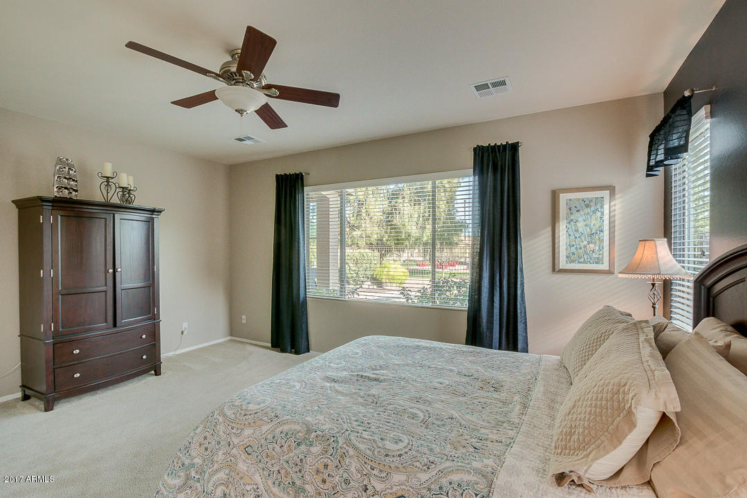 1440 E Clark Dr, Gilbert, AZ 85297 photo 18