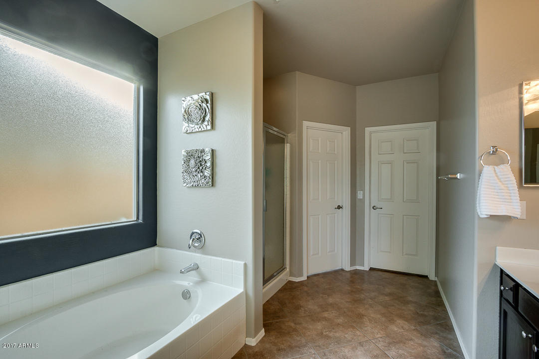 1440 E Clark Dr, Gilbert, AZ 85297 photo 20