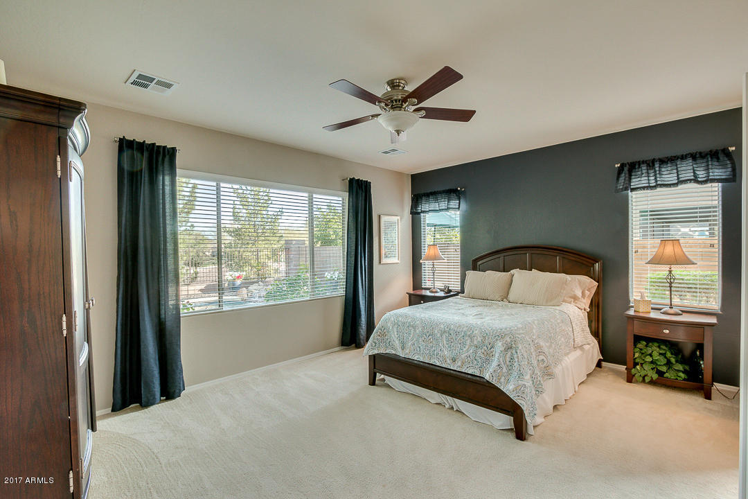 1440 E Clark Dr, Gilbert, AZ 85297 photo 16