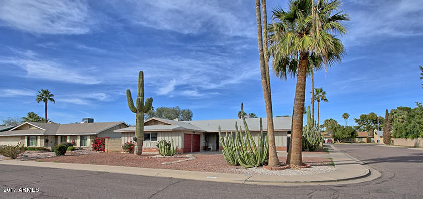 1972 E Cairo Dr, Tempe, AZ 85282 photo 1