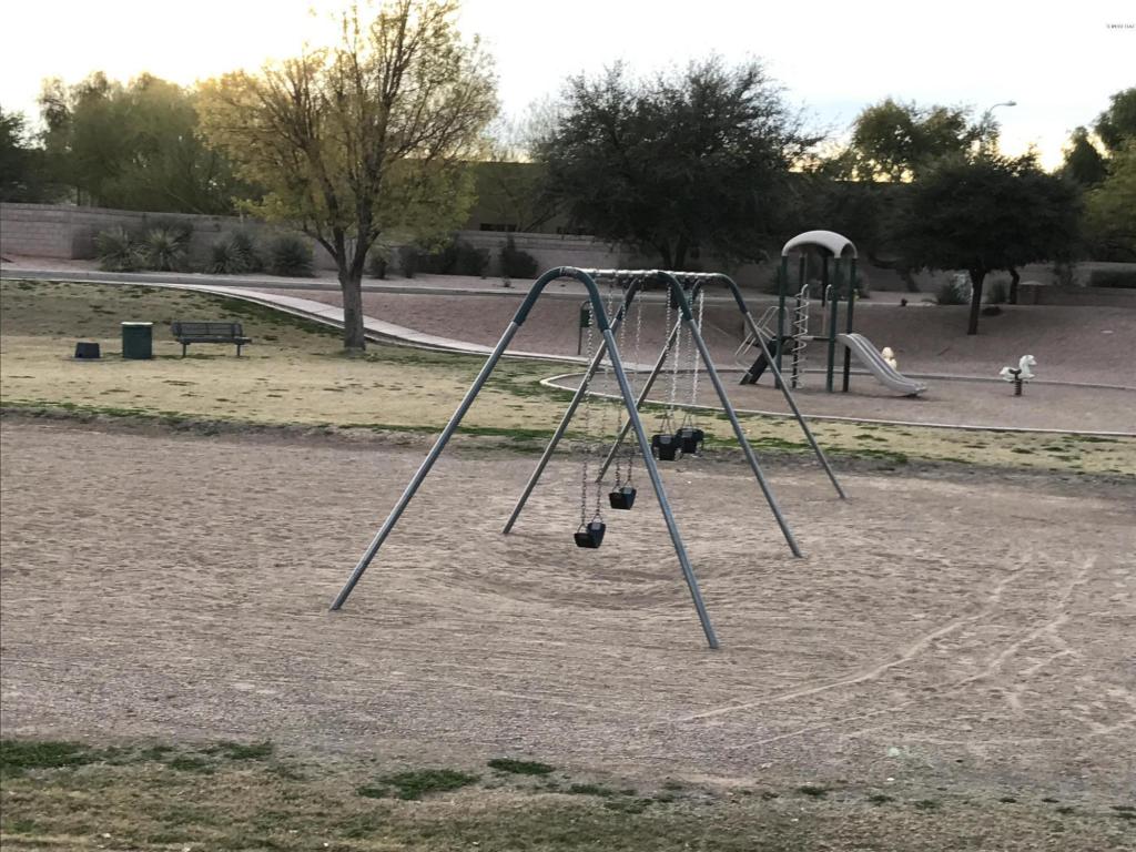 1864 E Chilton Dr, Tempe, AZ 85283 photo 68