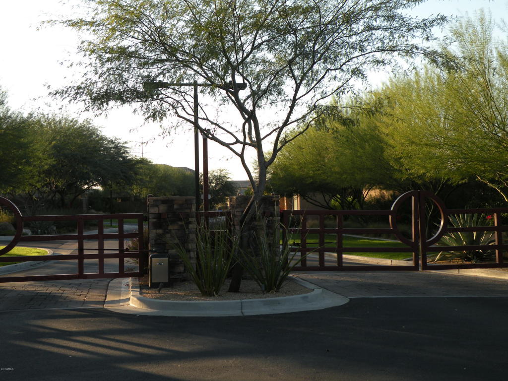 3955 E Pollack St, Phoenix, AZ 85042 photo 3