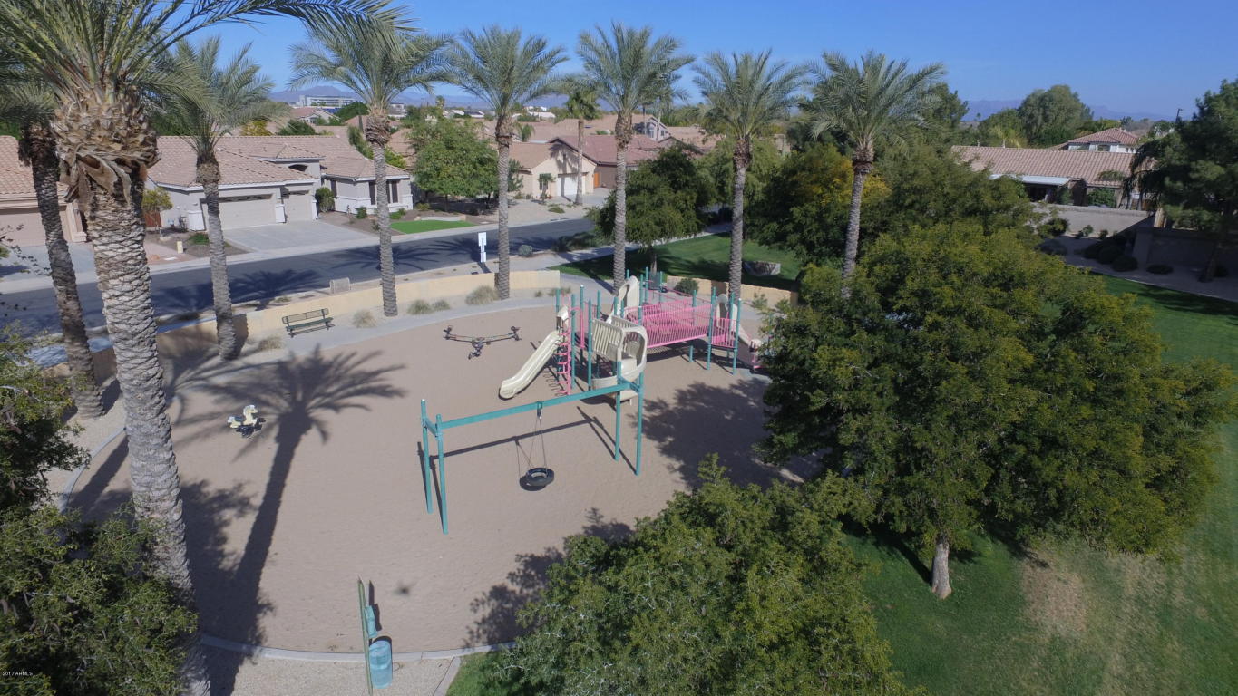 2883 E Millbrae Ln, Gilbert, AZ 85234 photo 38