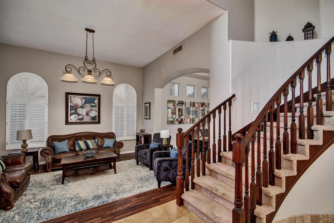 2883 E Millbrae Ln, Gilbert, AZ 85234 photo 6