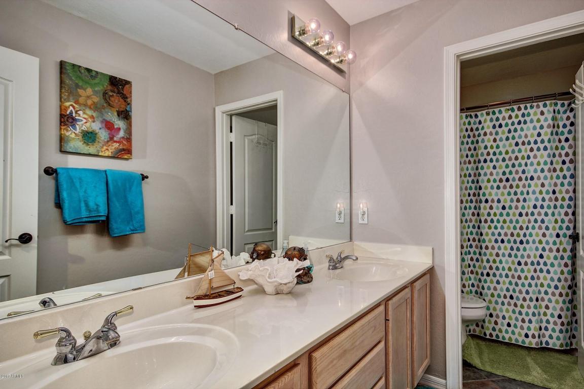 2883 E Millbrae Ln, Gilbert, AZ 85234 photo 26