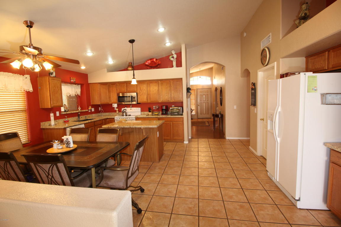 2102 E Rawhide St, Gilbert, AZ 85296 photo 4