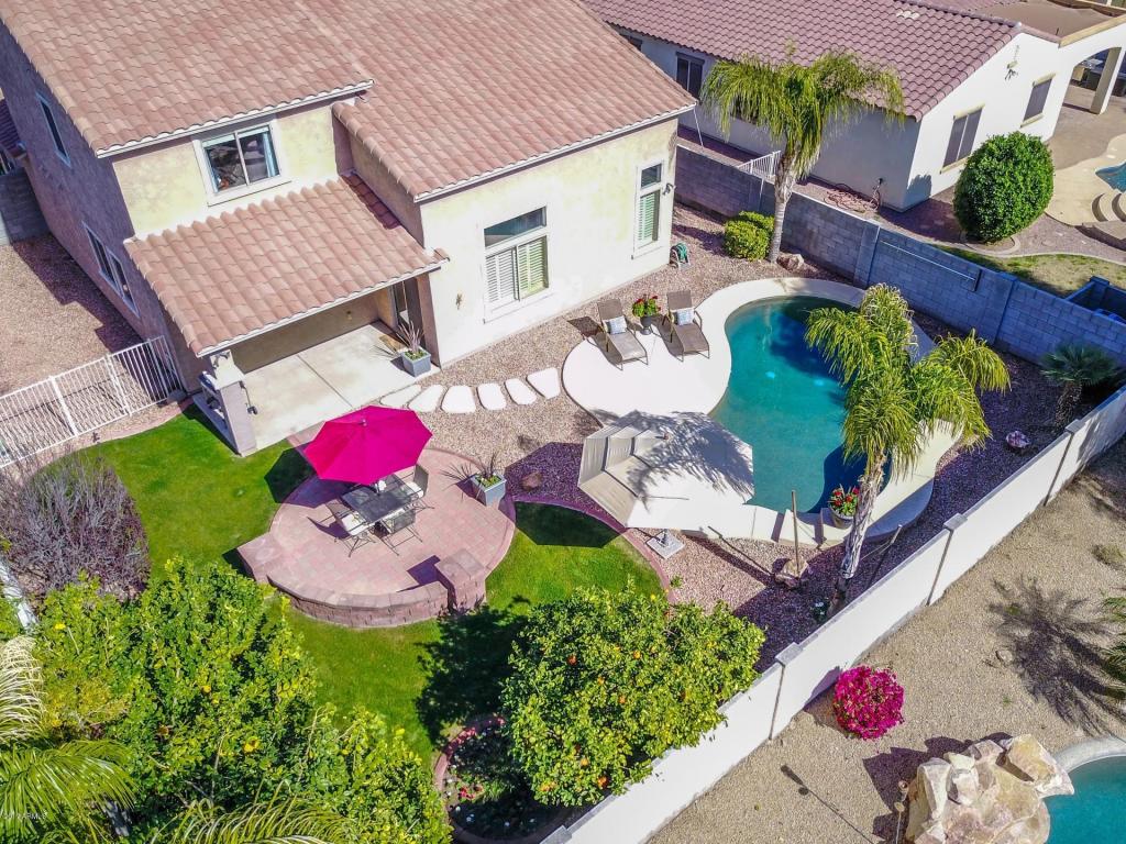 1301 E Strawberry Dr, Gilbert, AZ 85298 photo 1