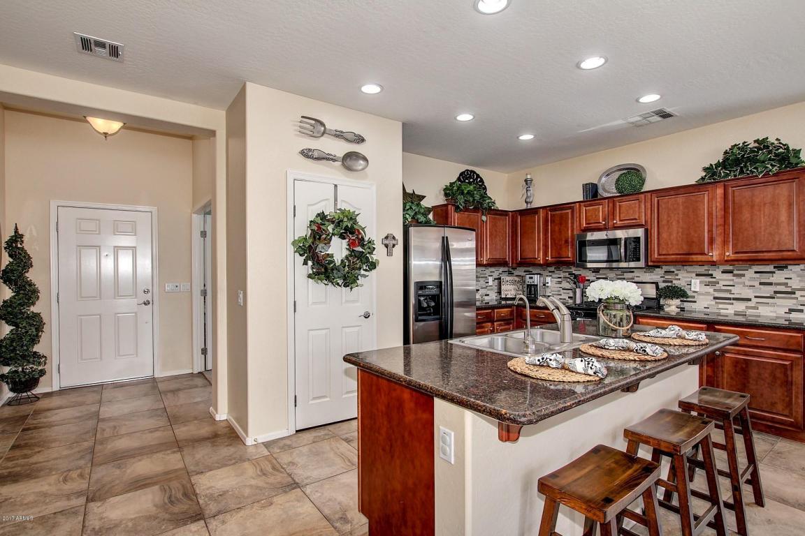 1301 E Strawberry Dr, Gilbert, AZ 85298 photo 9