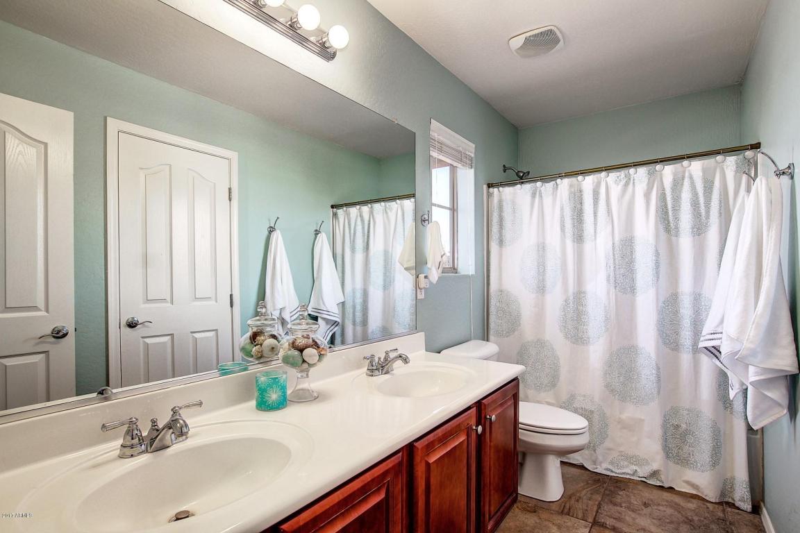 1301 E Strawberry Dr, Gilbert, AZ 85298 photo 31